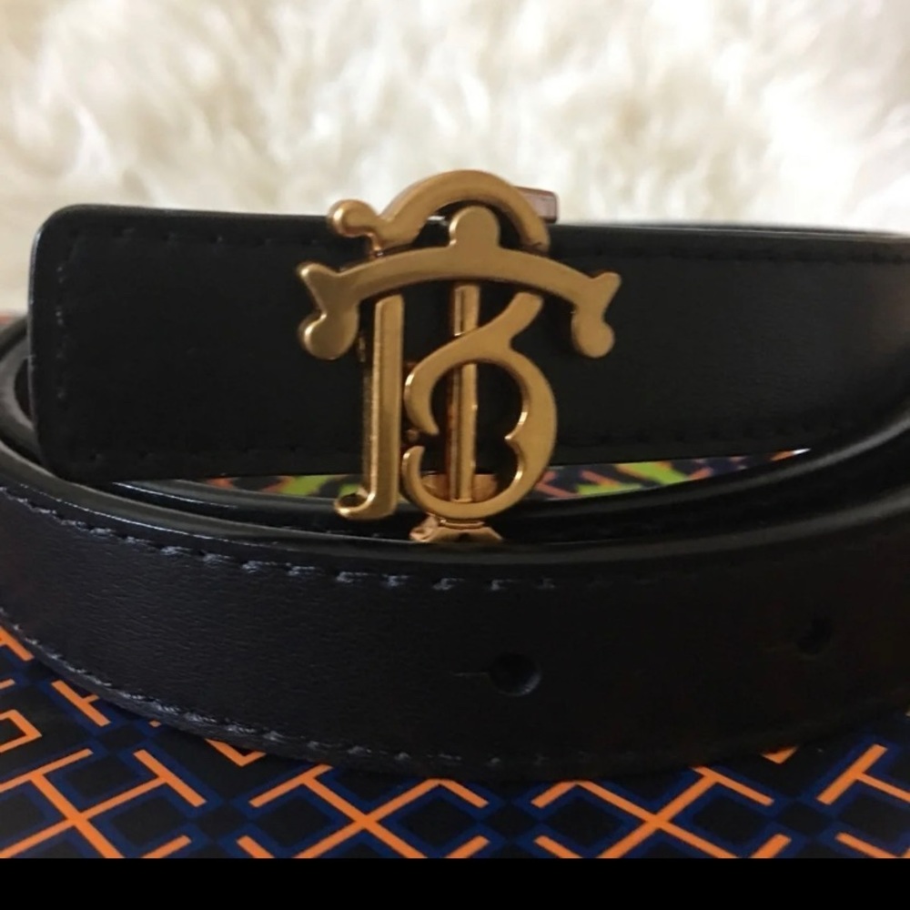 Tory Burch belt
